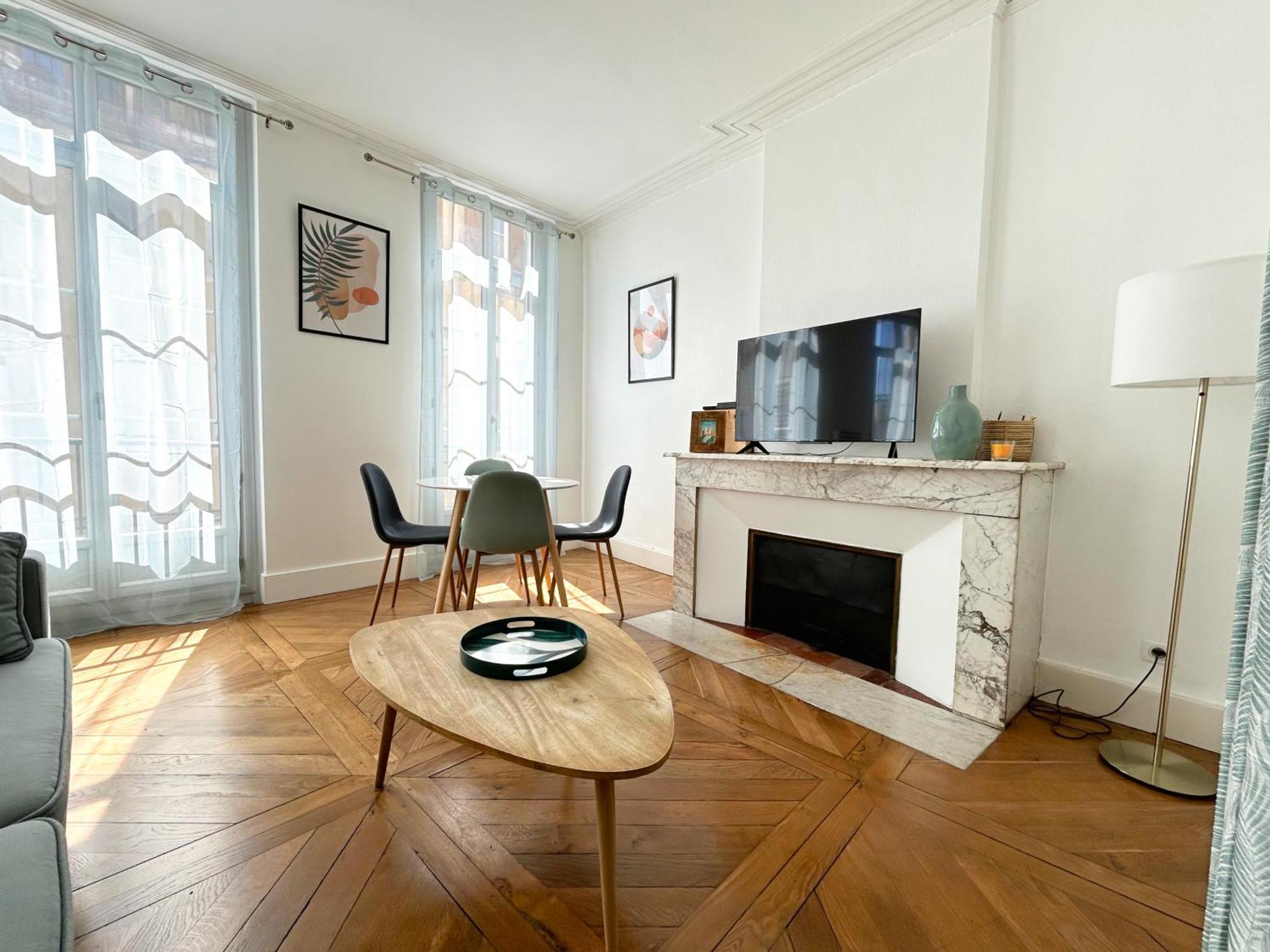 Maria - Centre Historique - Parking Prive Apartment Auch Exterior photo